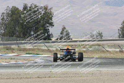 media/Jun-02-2024-CalClub SCCA (Sun) [[05fc656a50]]/Group 6/Qualifying/